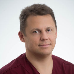 Dr. Zubek László