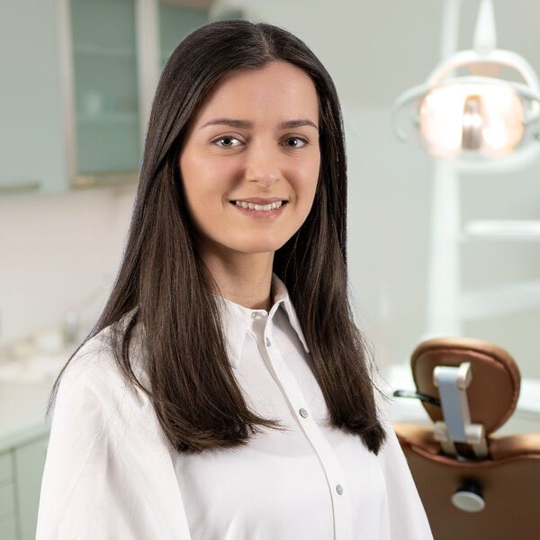 Dr. Tóth Réka